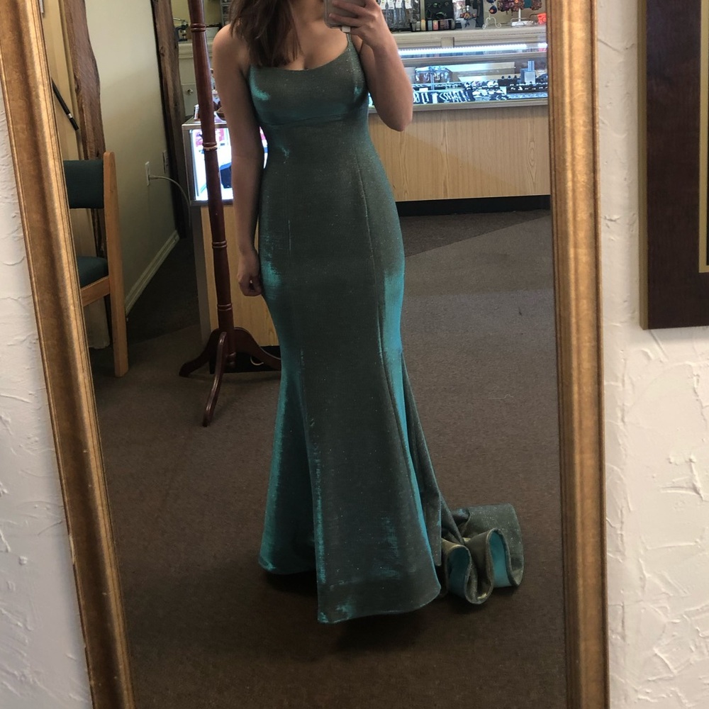 Sherri Hill Prom Dress - Picture 2 of 5